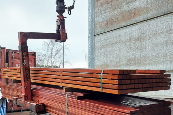 Construction d'une terrasse en bois à Locmariaquer 56