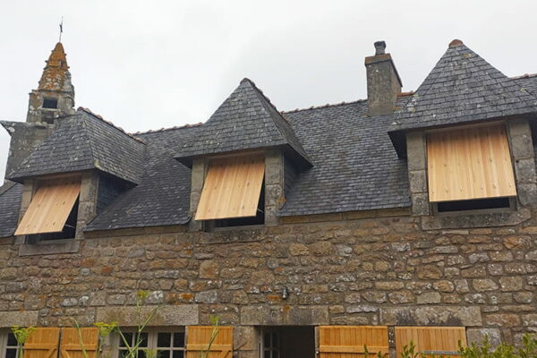 Volets en châtaigner à Carnac