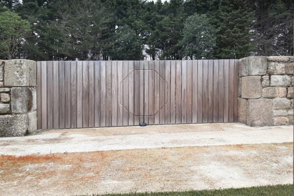 Portail pour l’Abbaye de Kergonan